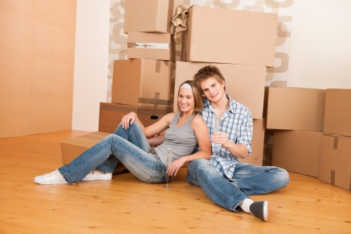 Removal truck for local house moves in Morden Park
