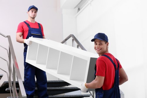Man With Van Mordenpark transparent pricing for small and medium moving jobs