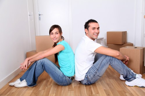 Packing and transport services for customers in Morden Park