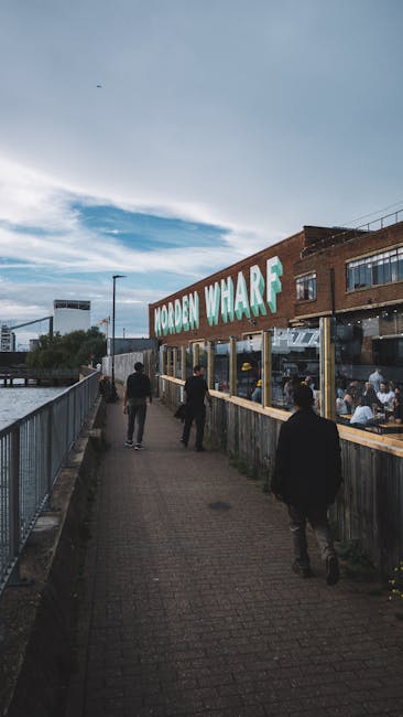 https://manwithvanmordenpark.co.uk/blog/dealing-with-tight-staircases-in-morden-park-flats/